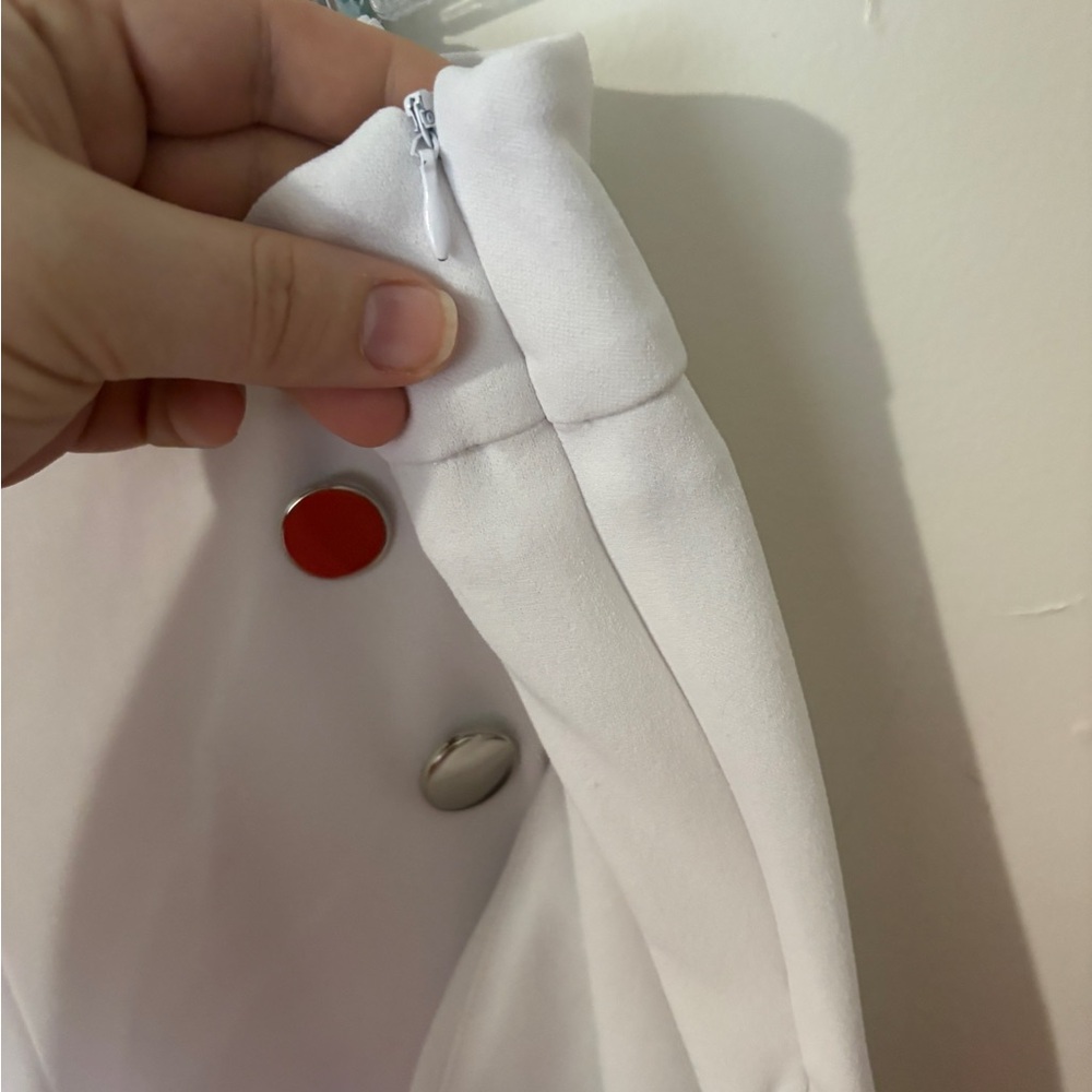 Ashley Stewart White Shorts - Picture 3 of 4